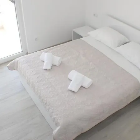 Charmantes In Und Neben Dem *
